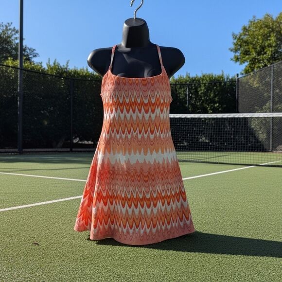 Outdoor Voices Move Free Grapefruit Helios Pickleball Dress M Full Short Pockets - Picture 1 of 9